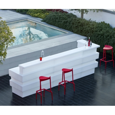 White color outdoor artificial stone bar table counter