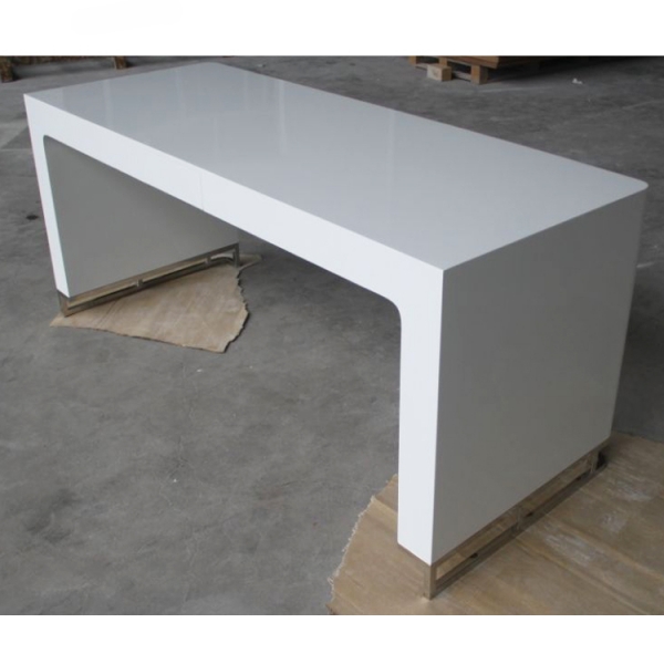 Modern Executive White Color Office Table Desk
