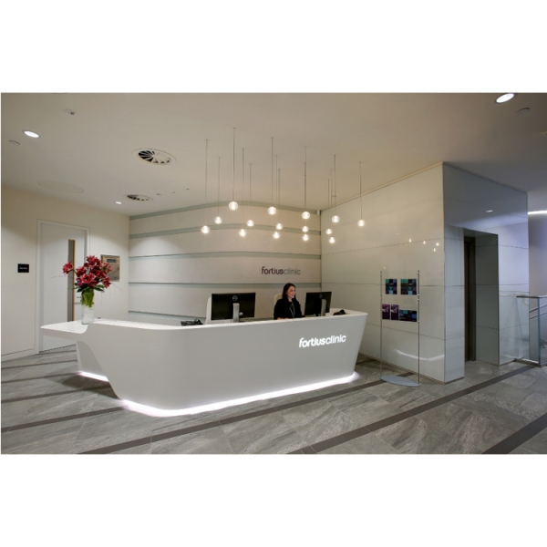 Top design solid surface semi circle beauty salon reception desk