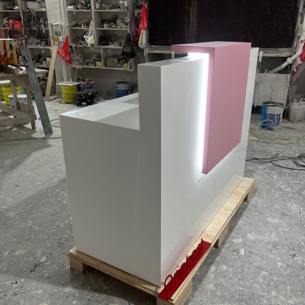 Mini Size Store Cashier Counter Modern White and Pink Reception Desk